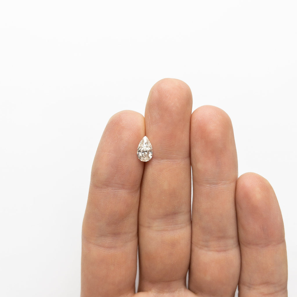1.00ct 9.04x5.51x3.20mm Pear Brilliant 18436-04 - Misfit Diamonds