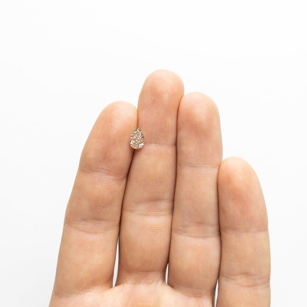 1.11ct 8.13x5.37x3.42mm Pear Brilliant 18450-03 - Misfit Diamonds