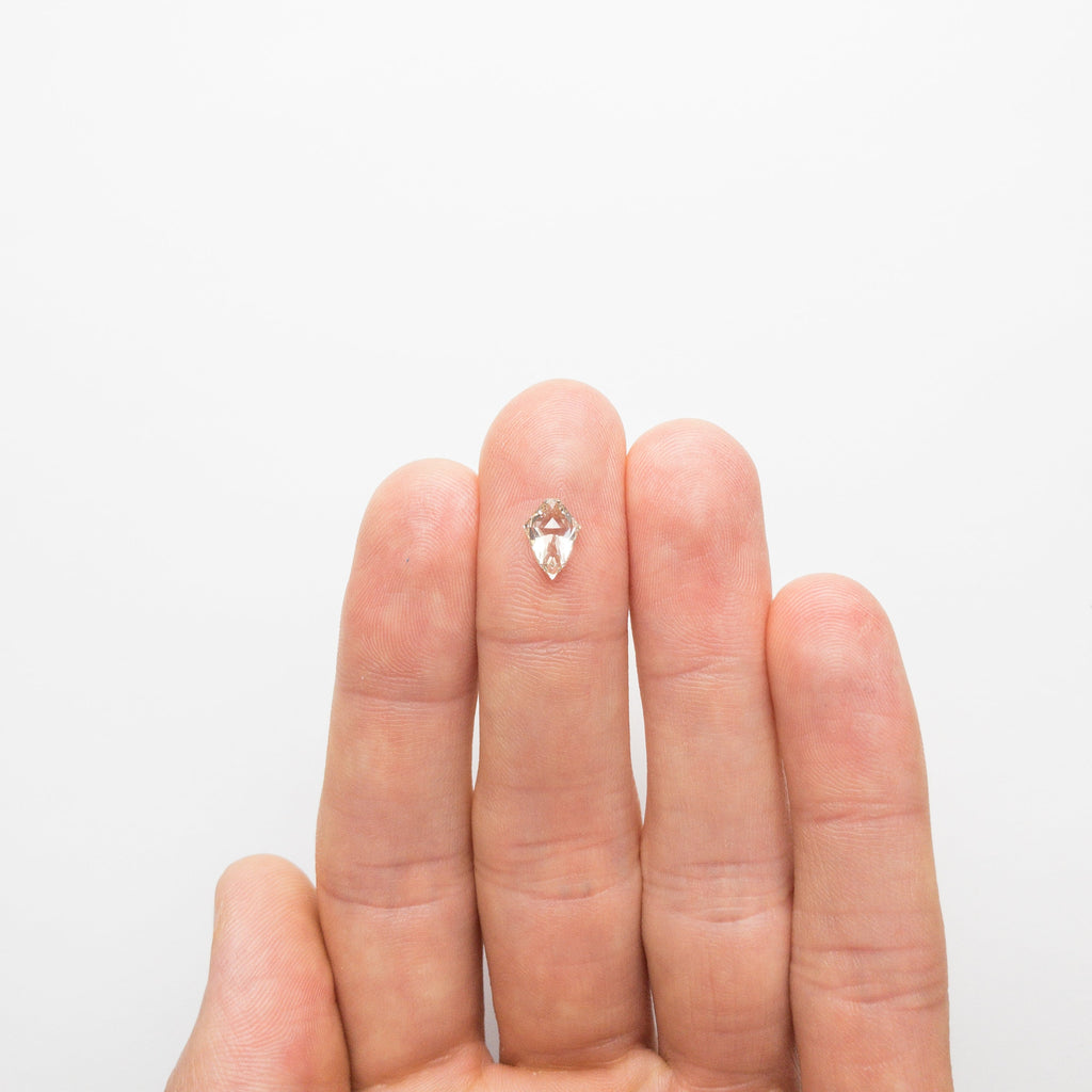 1.00ct 8.82x6.25x3.11mm SI1 M Kite Step Cut 19044-03 - Misfit Diamonds